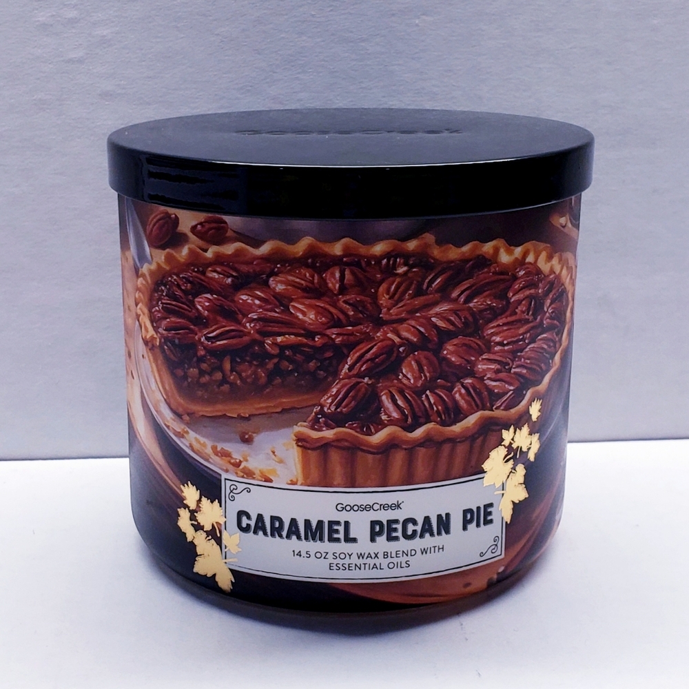 Goose Creek CARAMEL PECAN PIE Large 3-Wick Scented Candle, 14.5 oz